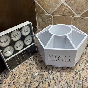 Rae Dunn Remote Pencil Caddy WITH Magnets